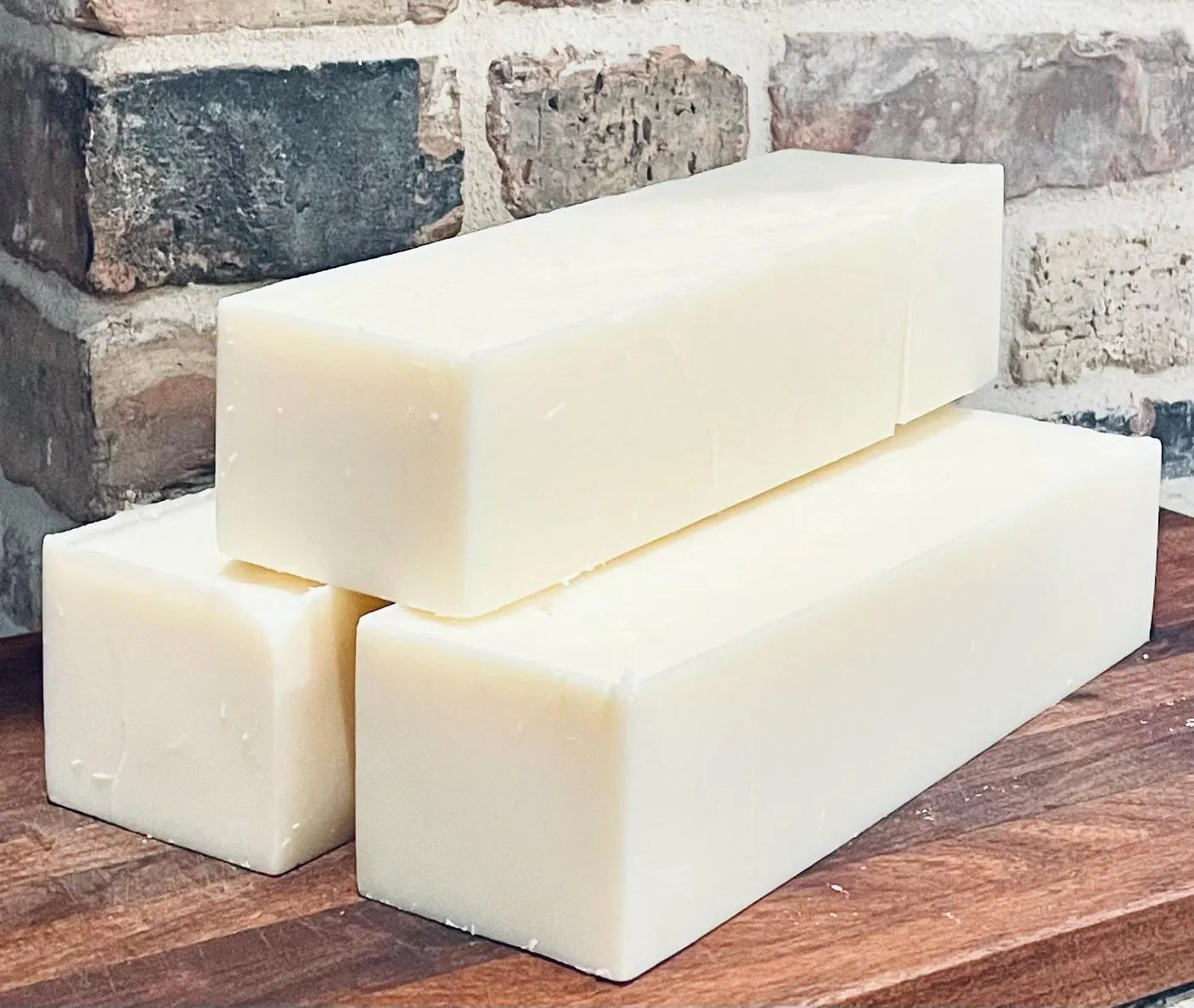 Beef Tallow 40oz Bricks - 100% Grass-Fed & Finished, Non-GMO, Antibiotic Free, Cosmetic Grade